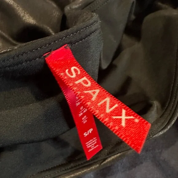 Spanx faux leather leggings size small petite - Picture 4 of 6